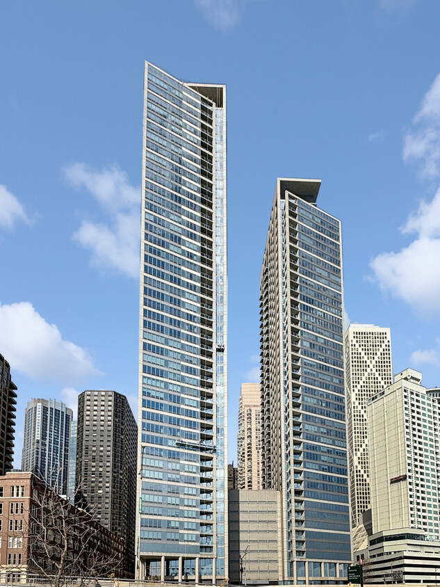 Foto principal - 600 N Lake Shore Dr