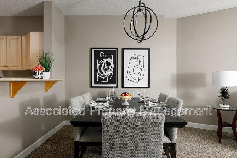 1088 Sunset Dr Unit 409, Kelowna, BC V1Y 9W1 Condo for Rent in