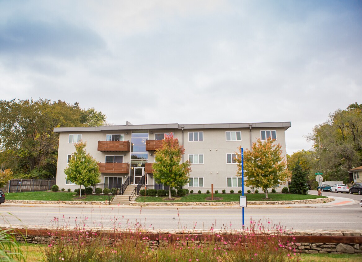 2600 W 47th St, Kansas City, KS 66103 2600 W 47th St Kansas City, KS Apartments for Rent in