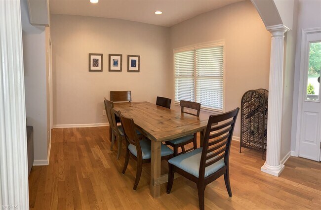 Foto del edificio - 4 br, 3 bath House - 1331 Bethel Road