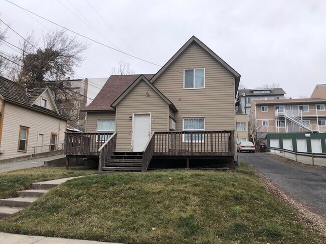 Foto del edificio - 630 NE Gray Ln