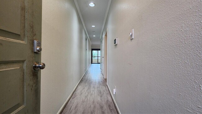 Foto del edificio - 18809 Egret Bay Blvd