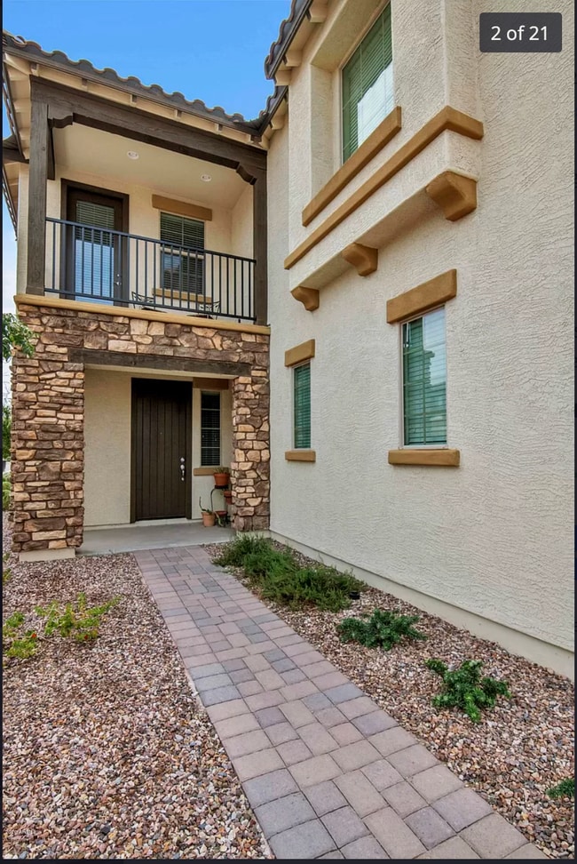 Building Photo - 1545 W Marlin Dr