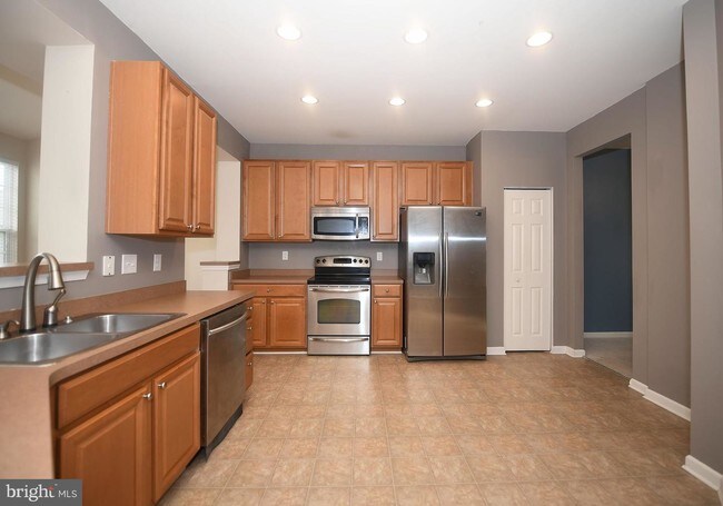 Building Photo - 3 Augusta Loop