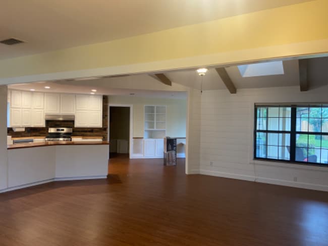 Photo - 232 W Louella Dr House