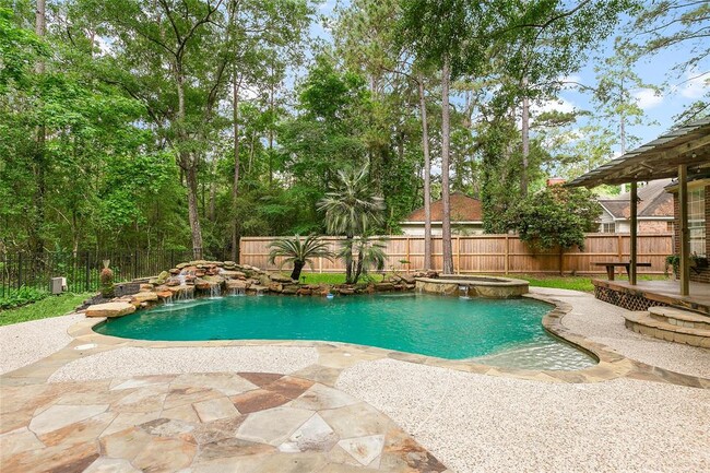 Foto del edificio - 71 E Sterling Pond Cir