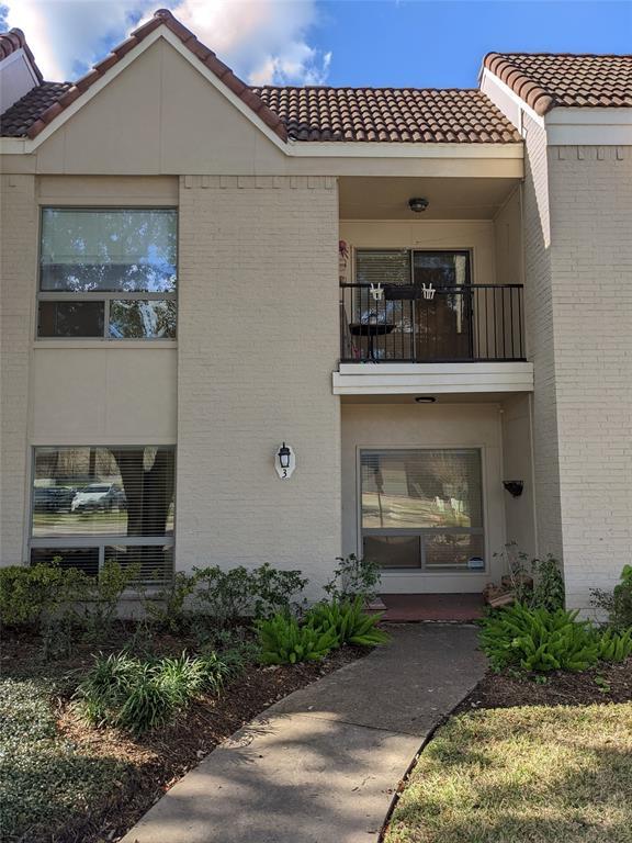 1330 Augusta Dr Unit 3, Houston, TX 77057 Condo for Rent in Houston, TX