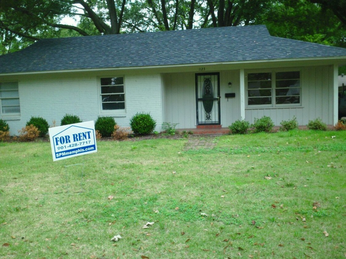 1123 S Perkins Rd, Memphis, TN 38117