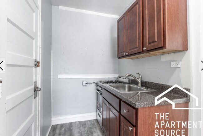 Foto del edificio - 3265 W Wrightwood Ave