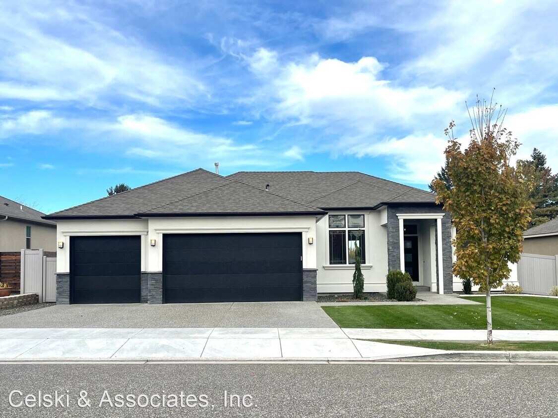 Primary Photo - 4 br, 2 bath House - 5344 W 28th Ave