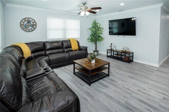 Building Photo - 1647 NW 29th Ave