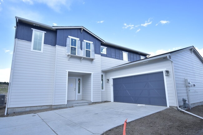 Building Photo - 10208 Spry St