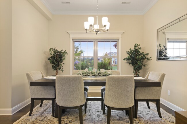 Foto del edificio - 902 Rutland Dr