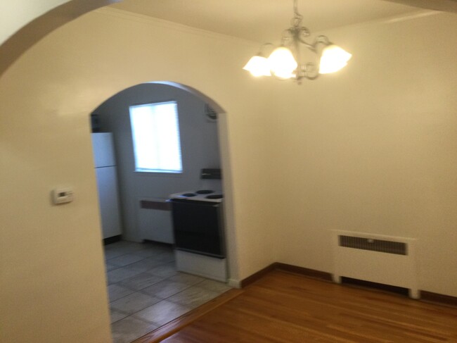 Dining room - 238 W Court St
