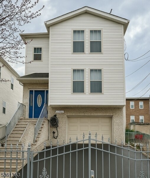 Building Photo - 119 Mt Pleasant Ave
