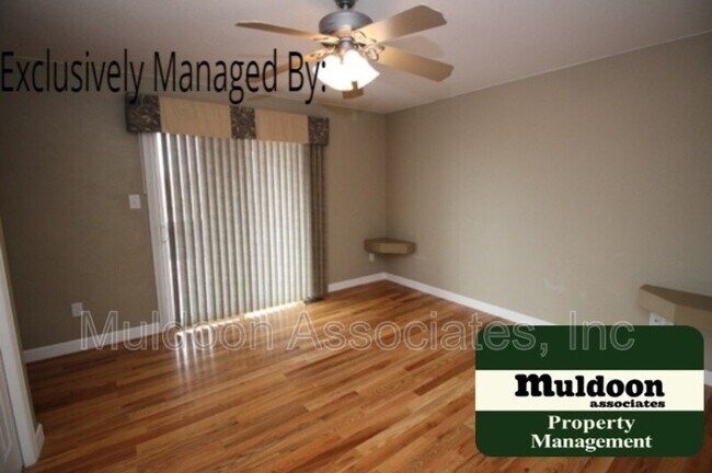 Building Photo - 1819 N Buckboard Ln