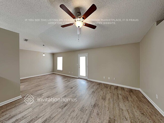 Foto del edificio - 4549 Cobblefield Cir E