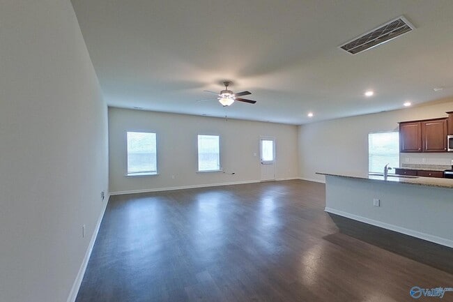 Foto del edificio - 1067 Pilgrim Ln