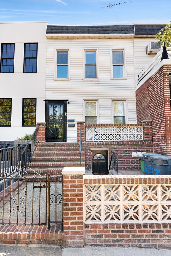 163 McDonald Ave, Brooklyn, NY 11218 Townhome Rentals in Brooklyn NY