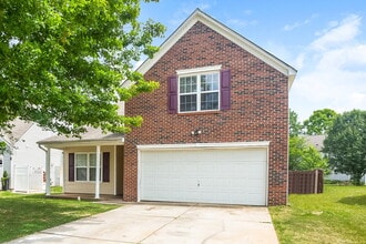 Building Photo - 1470 Kindred Cir NW