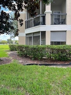 Building - 5122 Northridge Rd