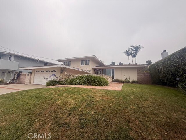 Building Photo - 28058 Braidwood Dr