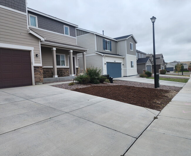 Building Photo - 6057 Napa Dr