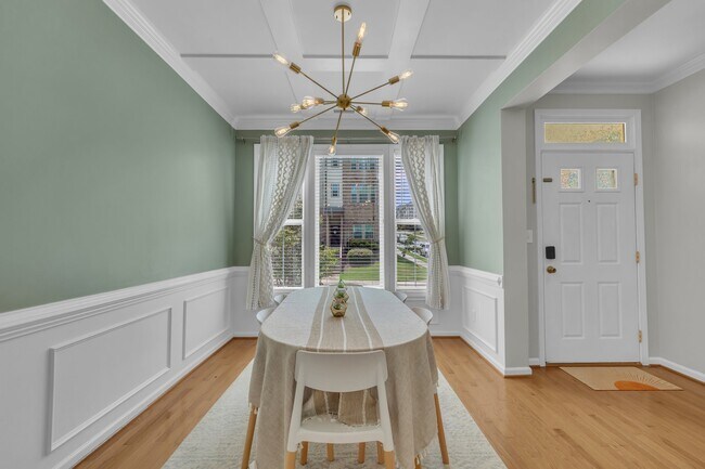 Foto del edificio - 503 Village Loop Dr