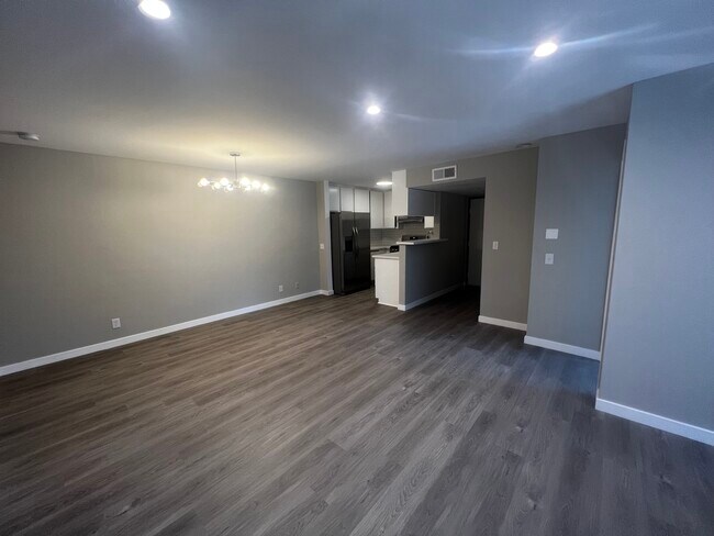 Foto del edificio - 7531 Hampton Ave