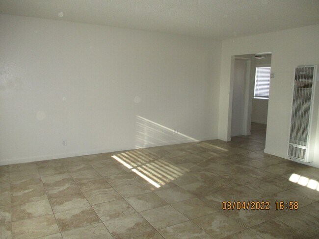 Foto del edificio - 2 Bedroom 1 Bath