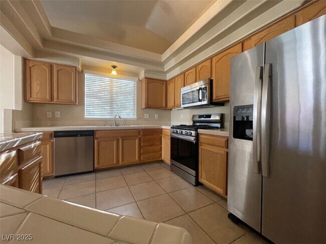 Building Photo - 5728 Owl Butte Ct