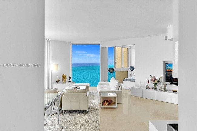 Building Photo - 7330 Ocean Terrace