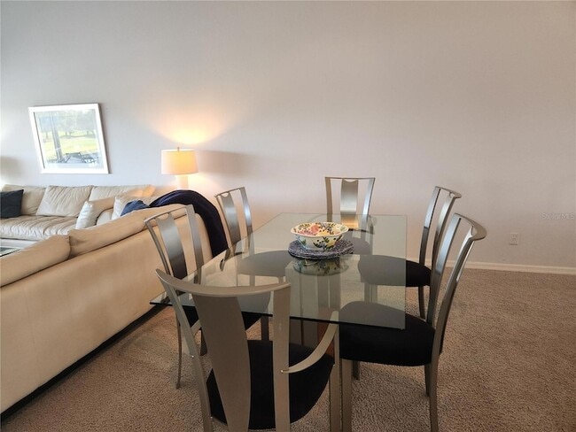 Foto del edificio - 6606 Pineview Terrace
