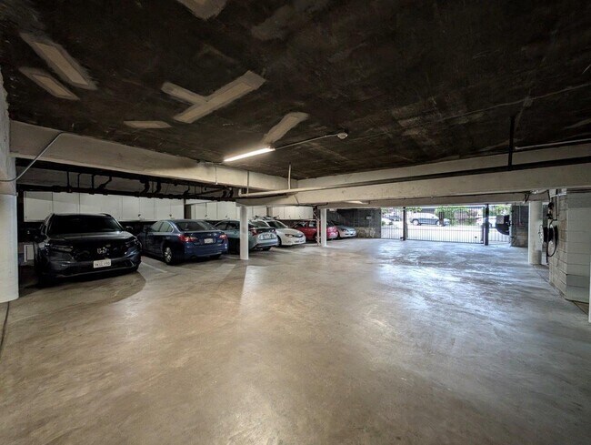 Foto del edificio - 2117 Haste St