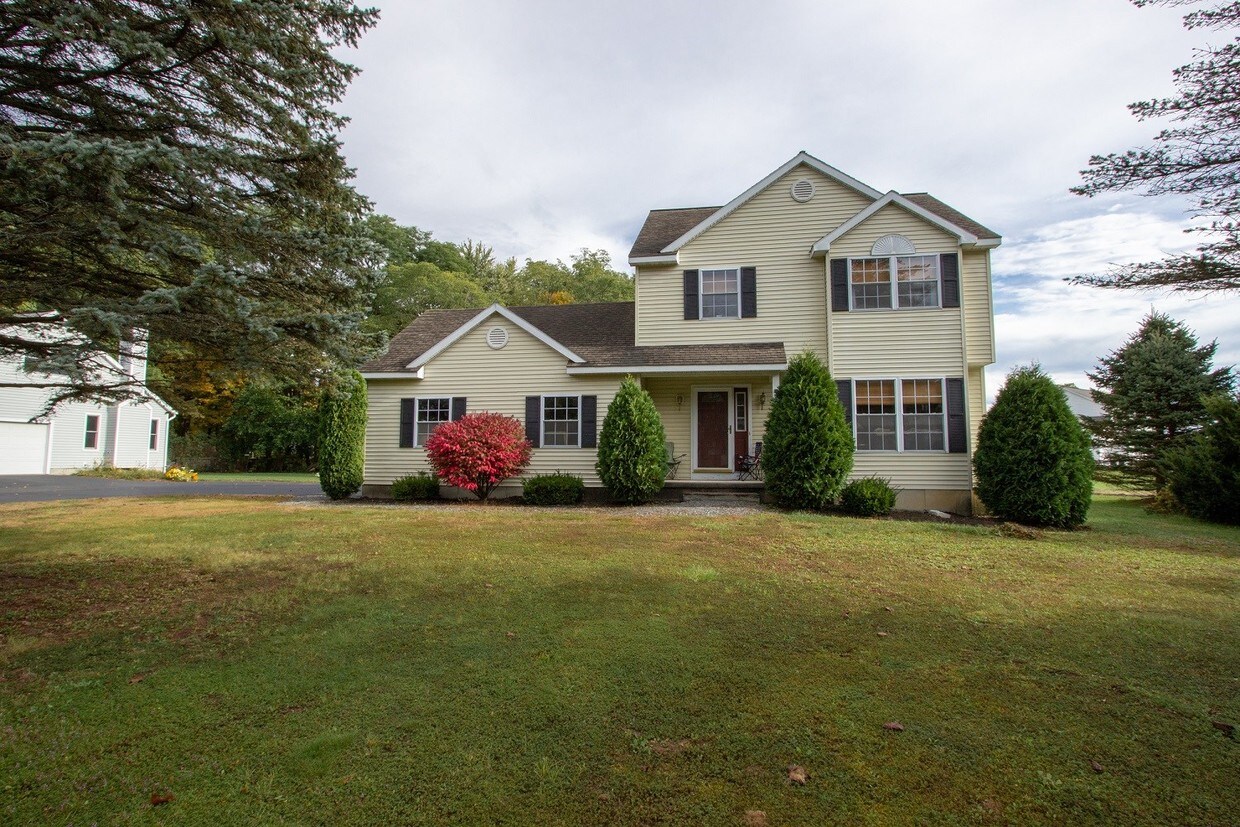 Primary Photo - 124 Charlton Rd