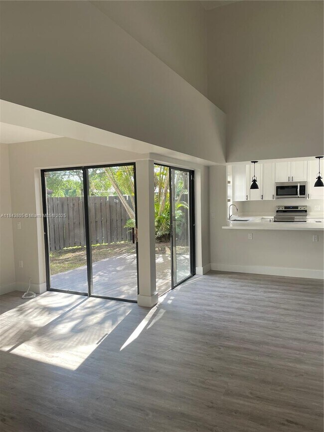 Foto del edificio - 11439 SW 132nd Pl