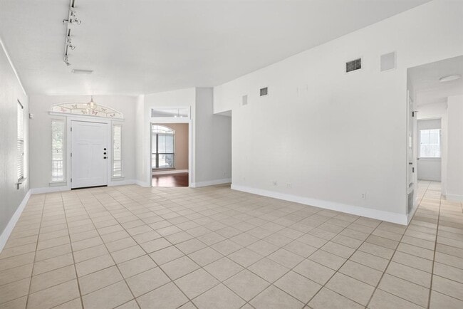 Foto del edificio - 9324 Muskberry Cove