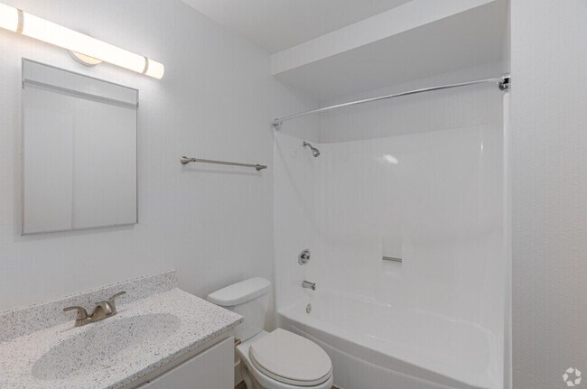 Building Photo - Canyon Park