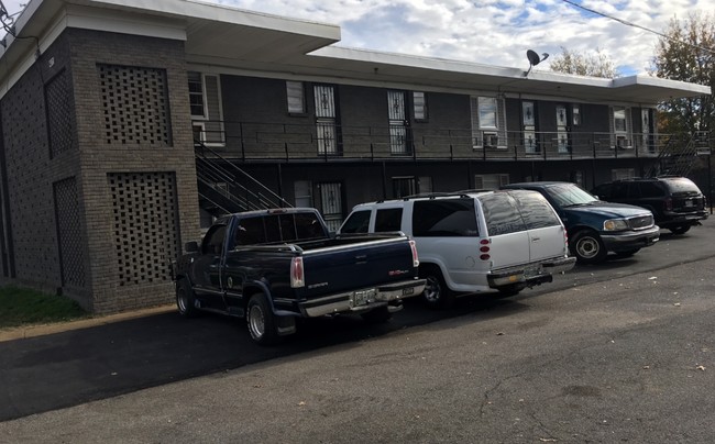 Foto del edificio - 1077 Merriwether Ave