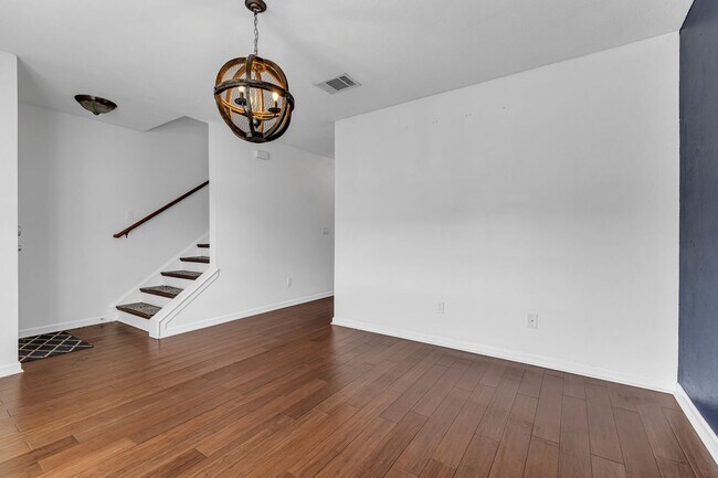 Foto del edificio - Townhome close to Brentwood and Antioch - ...