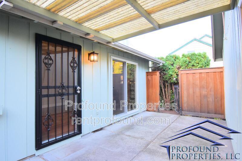 Foto principal - 18922 NW Nelscott St