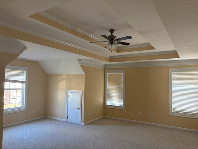 Photo - 945 College Pl Ct NW House