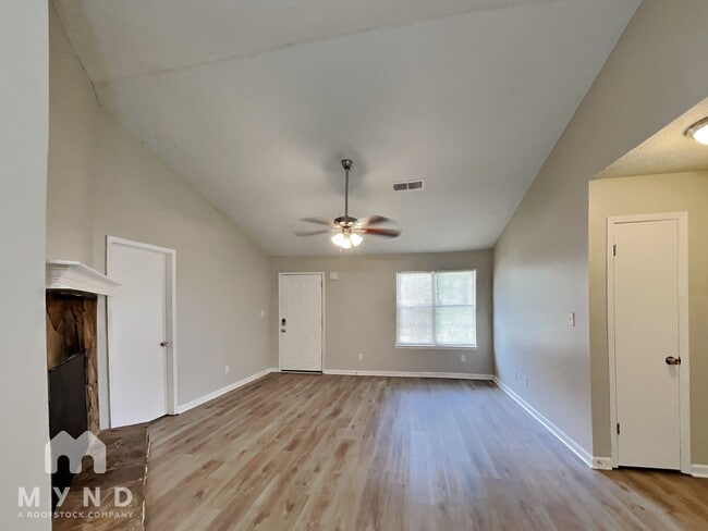 Building Photo - 1149 Bonita Way