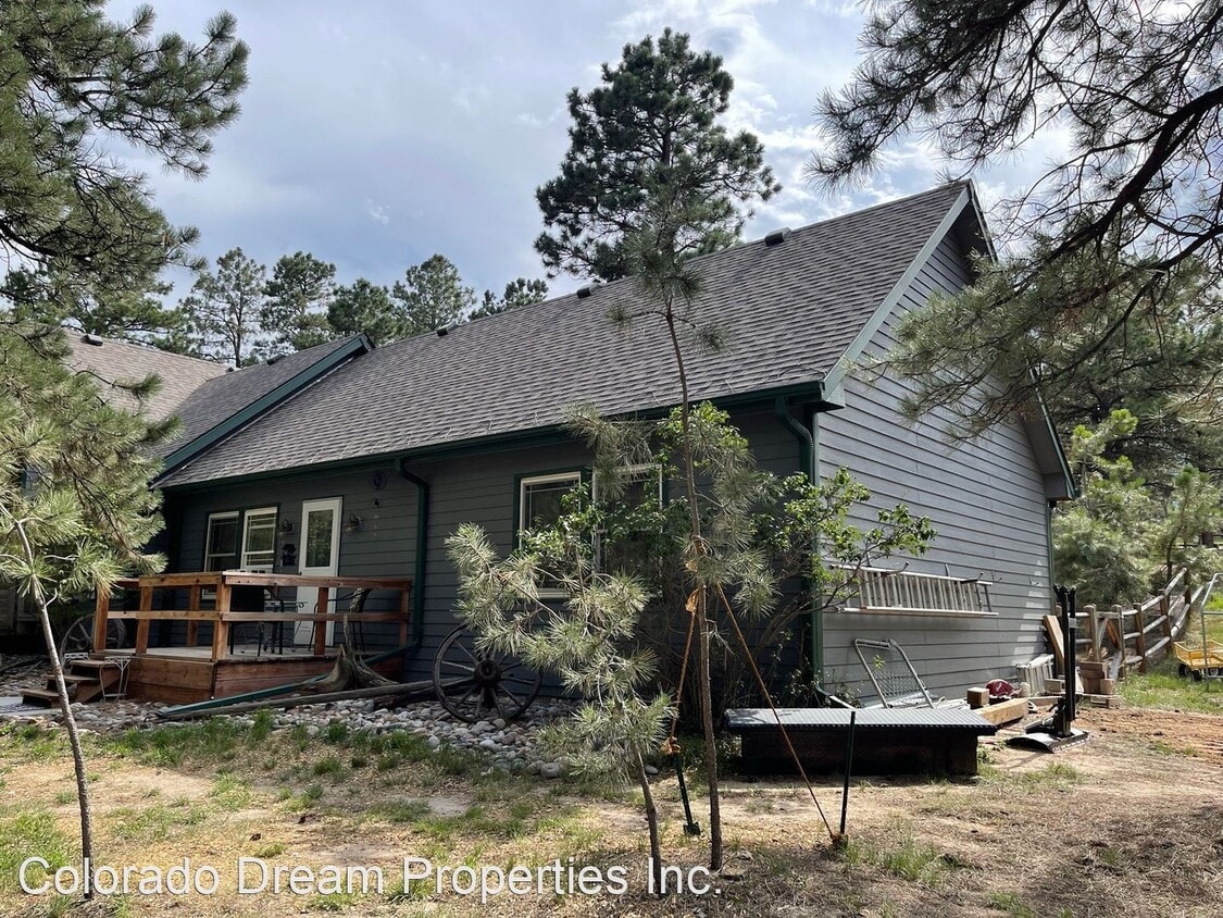 2 br, 1 bath House 4393 Bonnie Ridge Dr House Rental in Elizabeth