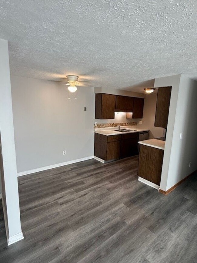 Comedor - Arbor Park Apartments