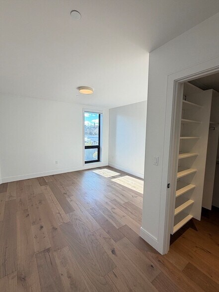 Foto del edificio - 1121 Dorchester Ave