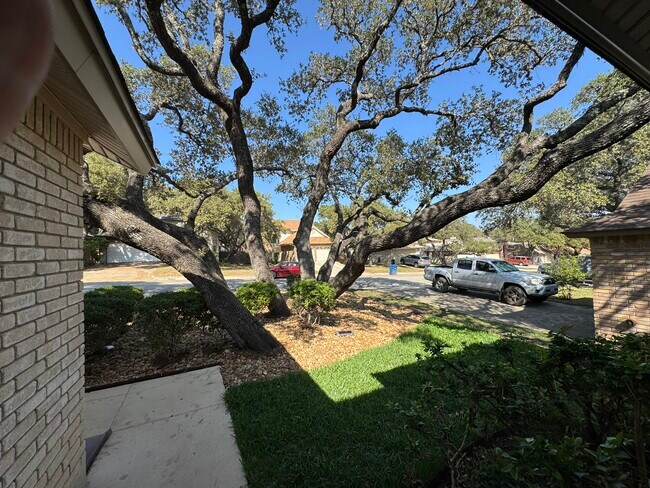 Foto del edificio - 9538 Cloverdale