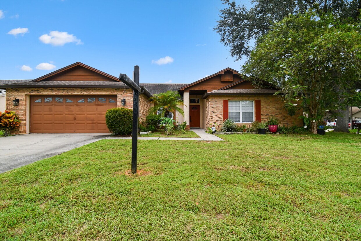 3014 Starmount Dr, Valrico, FL 33596 House Rental in Valrico, FL