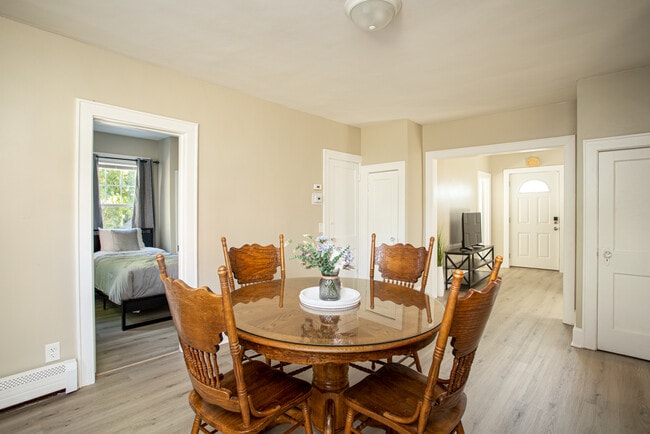 Foto del edificio - 53 Bowker Terrace