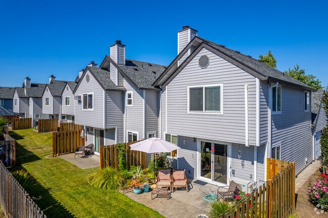 Exterior - Stockbridge